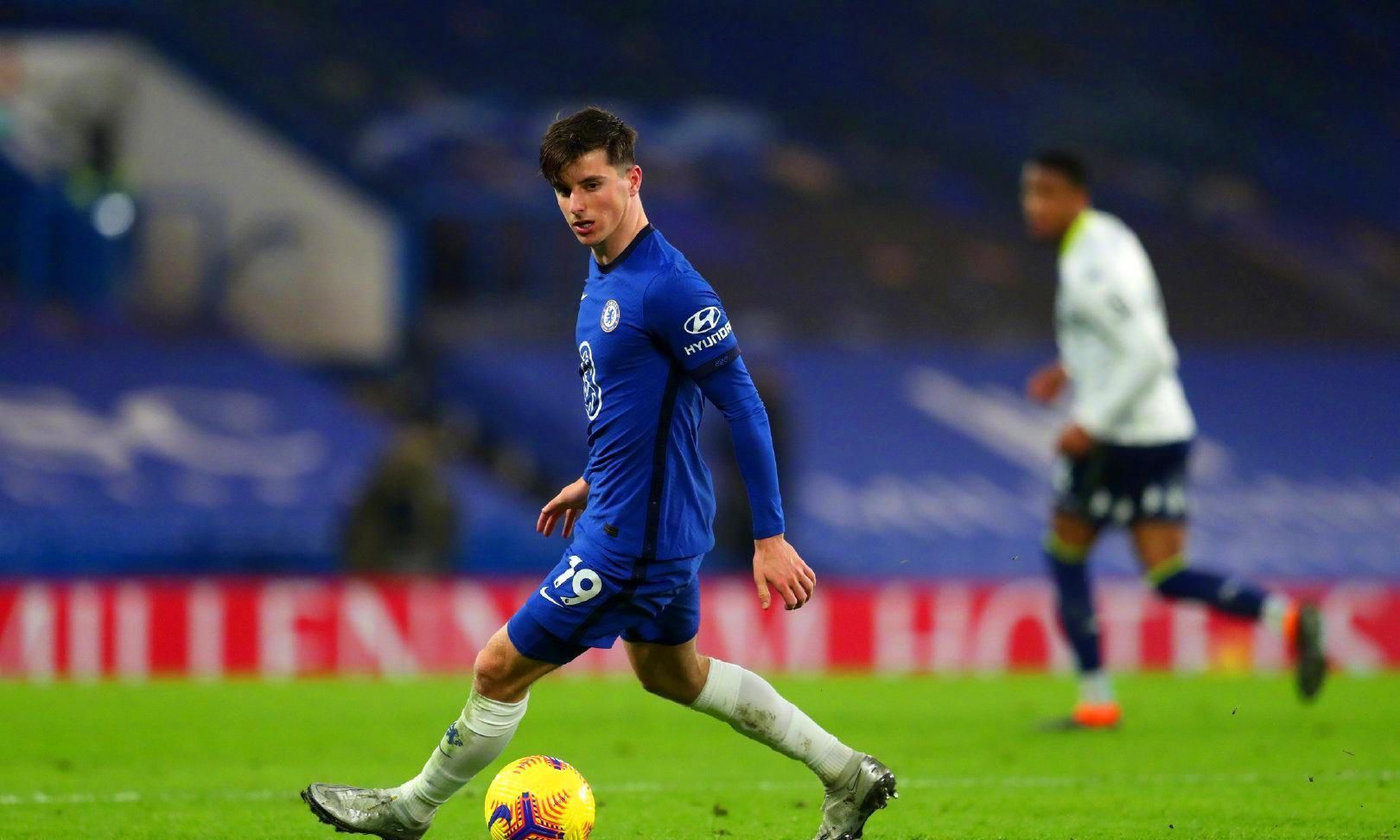 棒球与大数据预判：如何根据环境风向动态调整外野深度