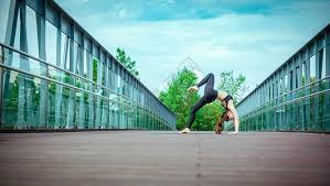 奥格斯堡vs勒沃库森：亚基奇、凯文-施洛特贝克首发，希克、霍夫曼出战