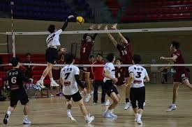 KD：你季后赛可不会这样有哨子！东契奇：这辈子没见过那么大空位！