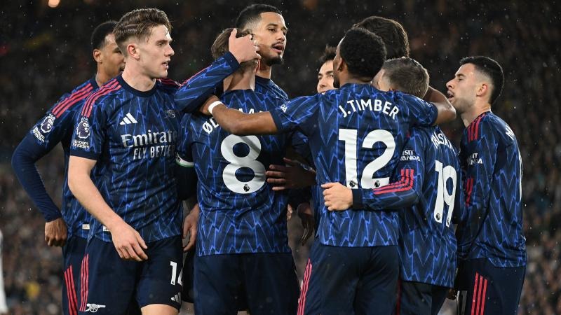 巴尔达诺：皇马球迷很难接受梅西是个天才；梅西已统治足坛20年